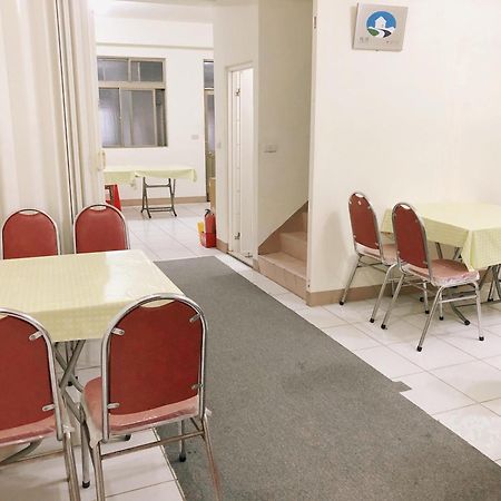 Chia Yun Homestay Luodong Esterno foto