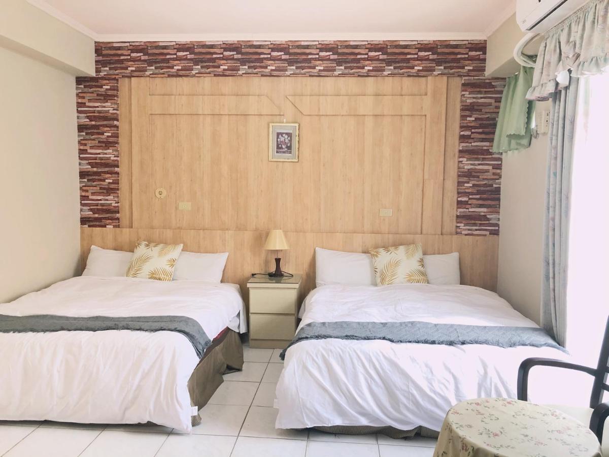Chia Yun Homestay Luodong Esterno foto