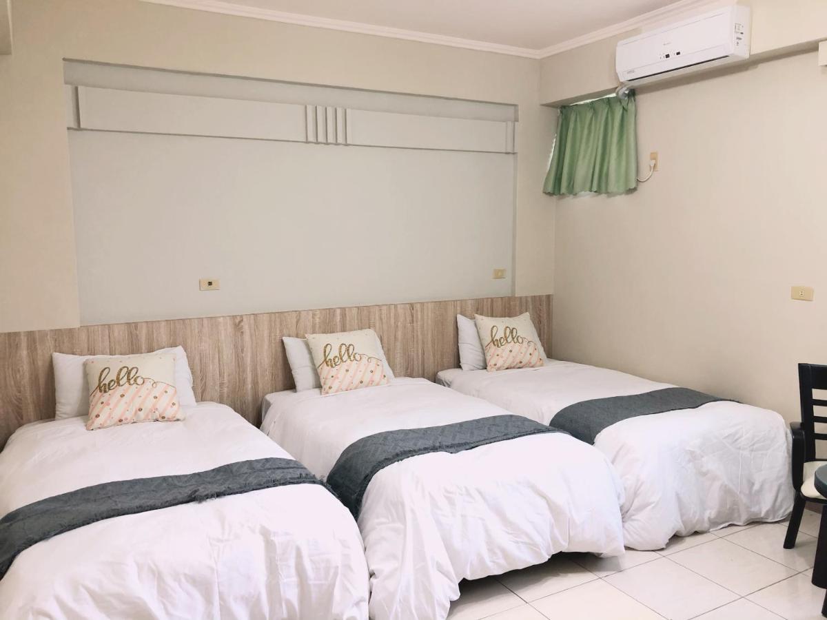 Chia Yun Homestay Luodong Esterno foto
