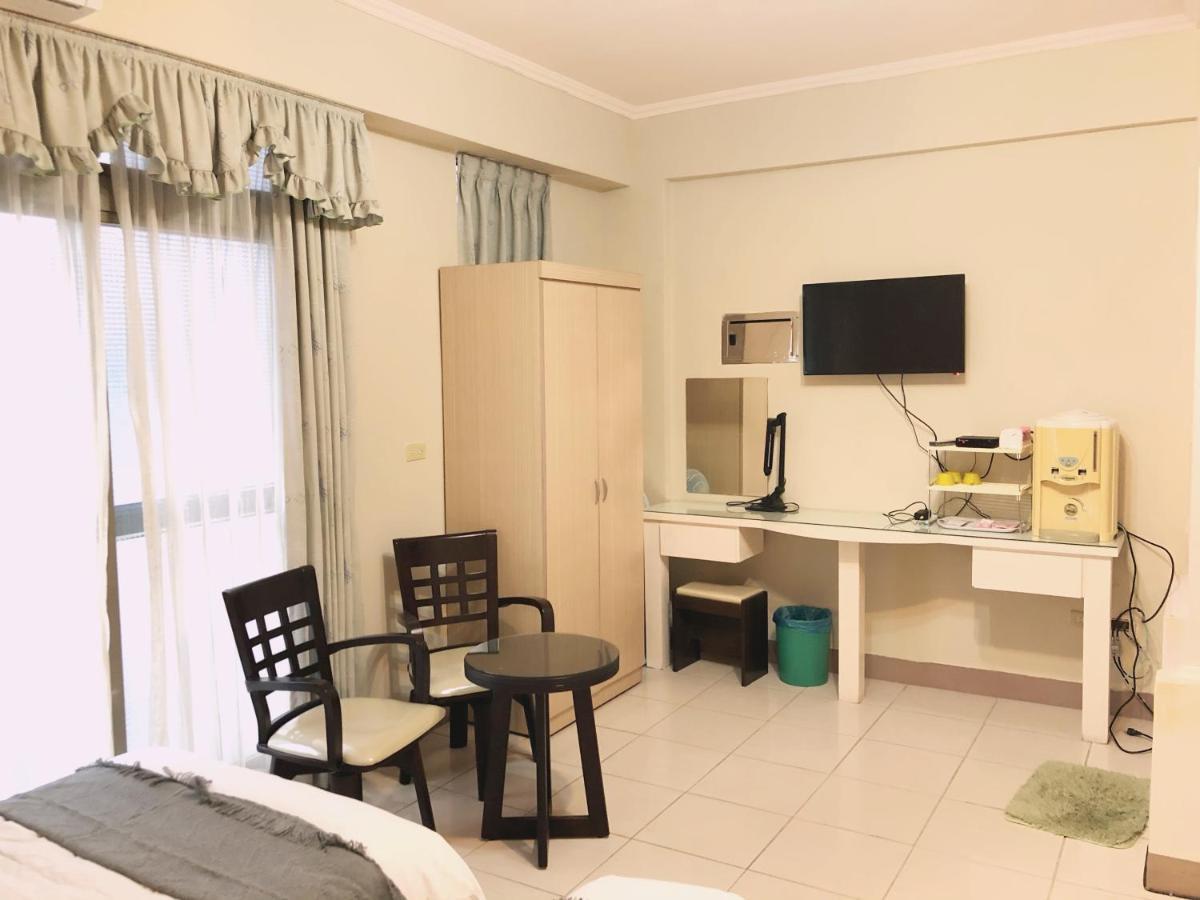 Chia Yun Homestay Luodong Esterno foto