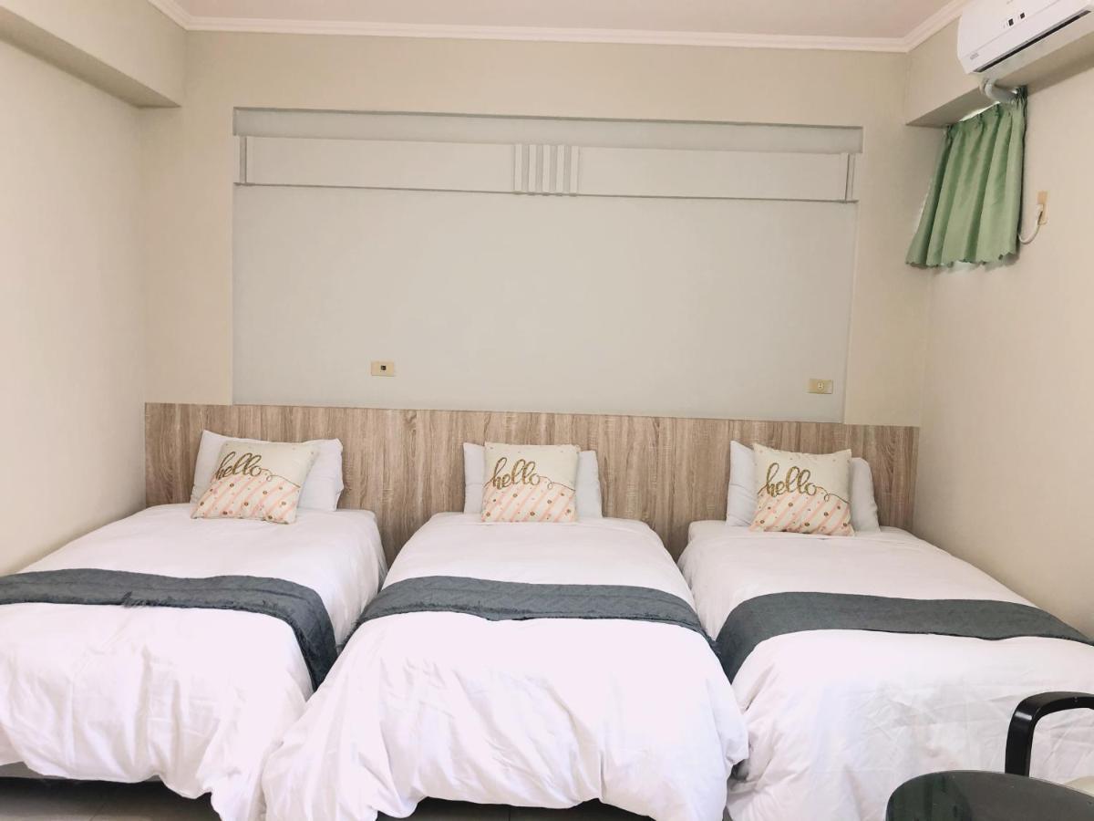 Chia Yun Homestay Luodong Esterno foto