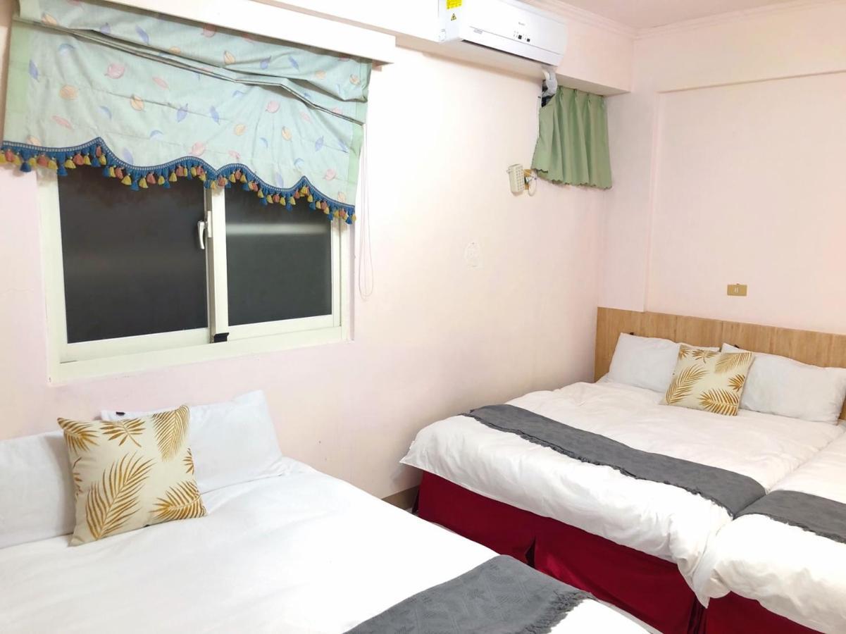 Chia Yun Homestay Luodong Esterno foto